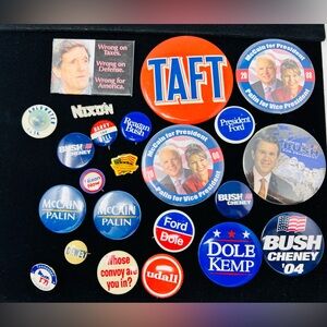 Vintage Political Presidential Memorabilia Collectable Marketing Pin Back Lot 23
